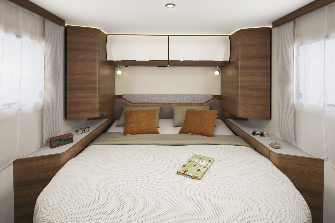 Camping-car RAPIDO 696F