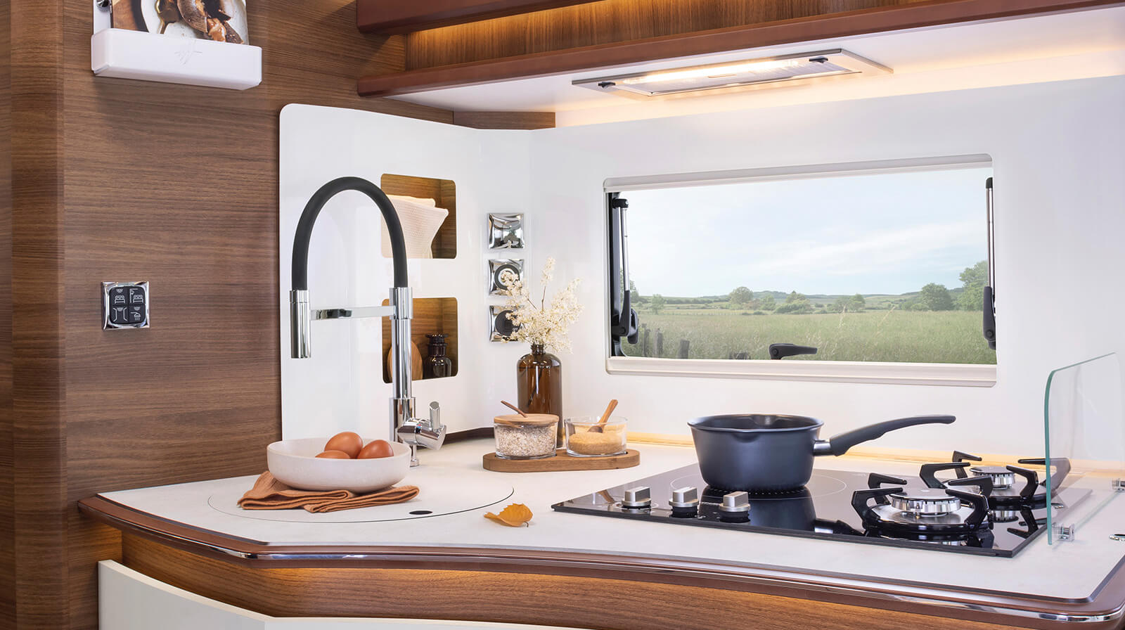 Interior photos RAPIDO Camper i166M