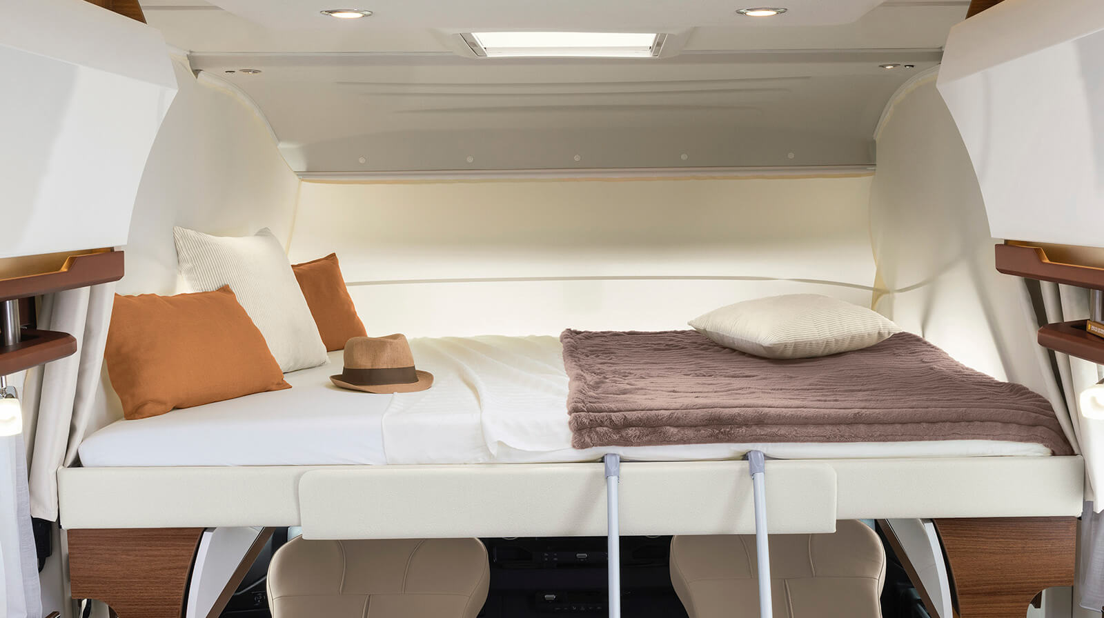 Interior photos RAPIDO Camper i166M