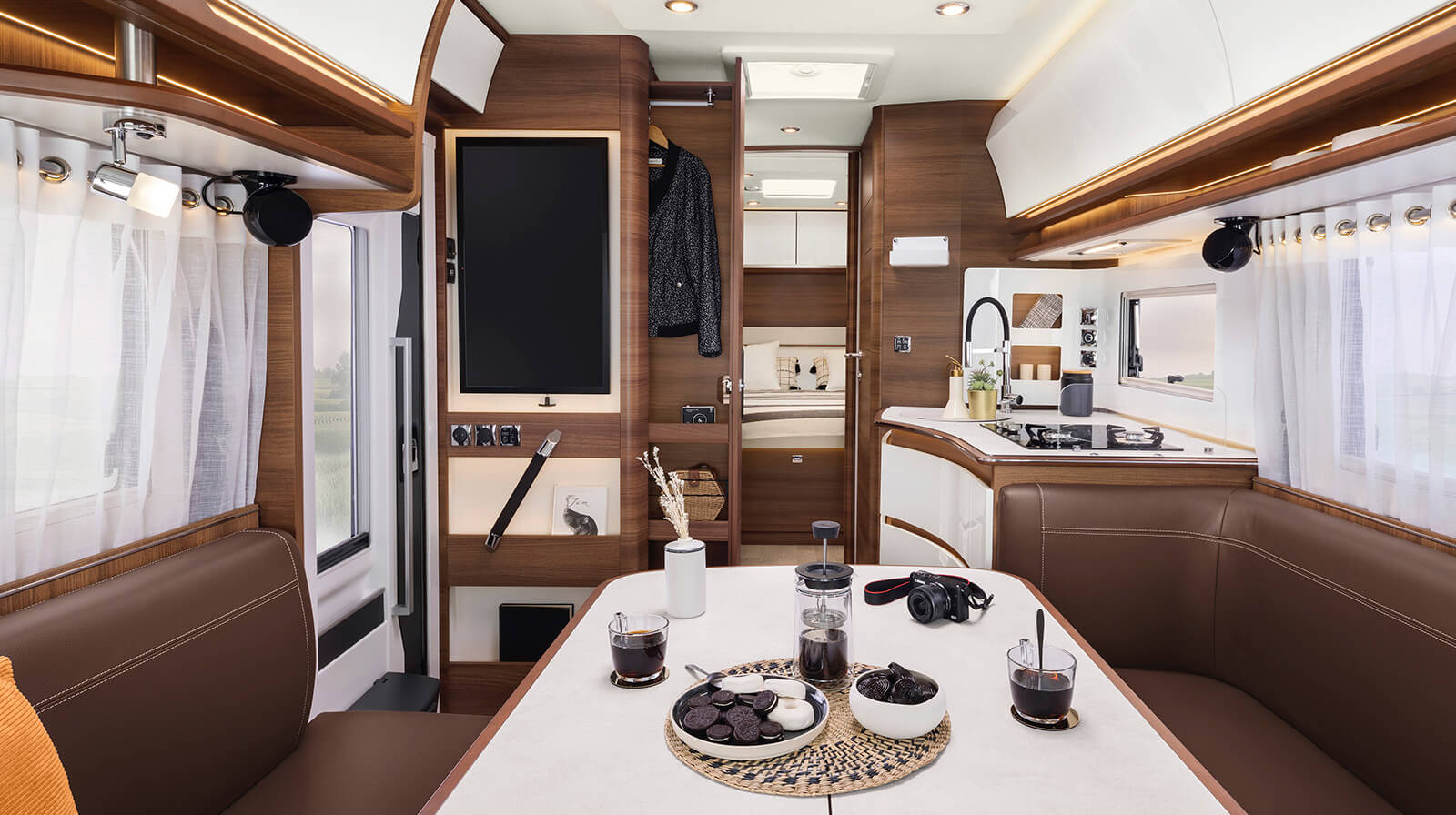 Interior photos RAPIDO Camper i196M