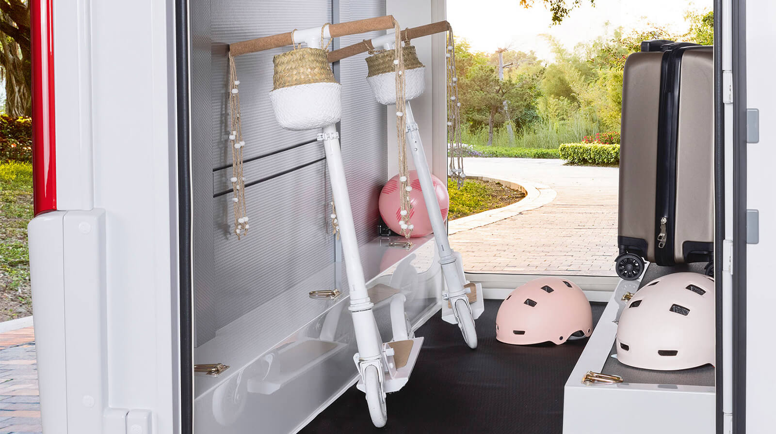 Interior photos RAPIDO Camper C03