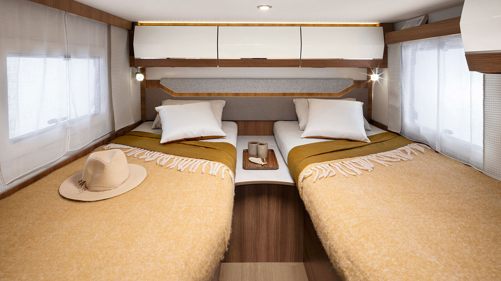 Interior photos RAPIDO Camper C55i