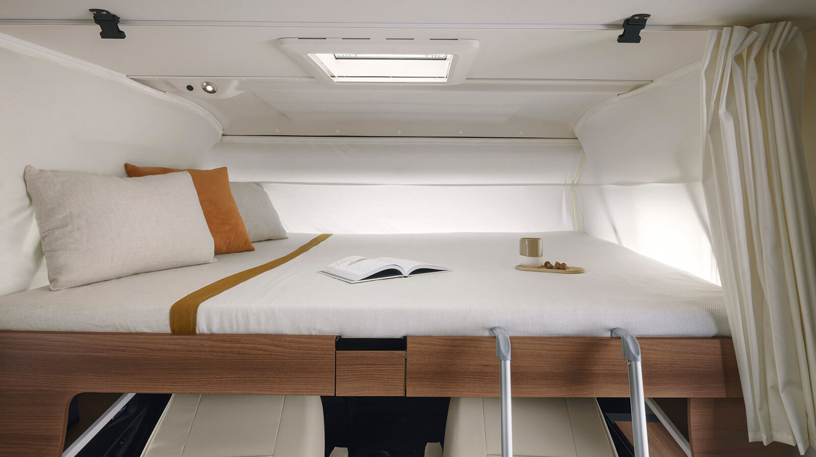 Interior photos RAPIDO Camper C55i