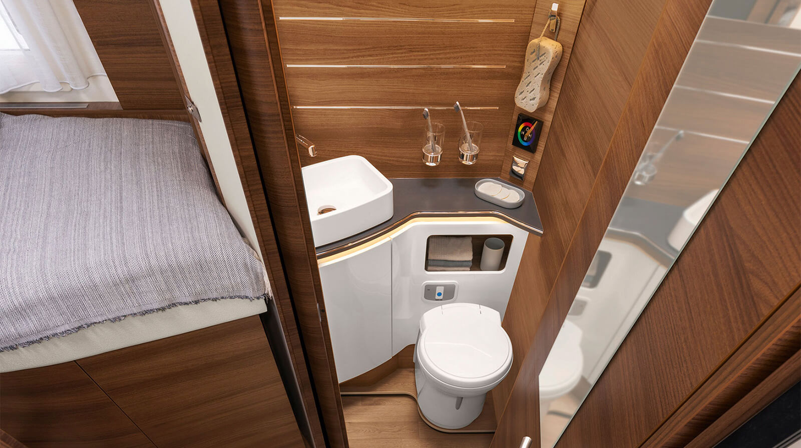 Interior photos RAPIDO Camper i66M ALDE