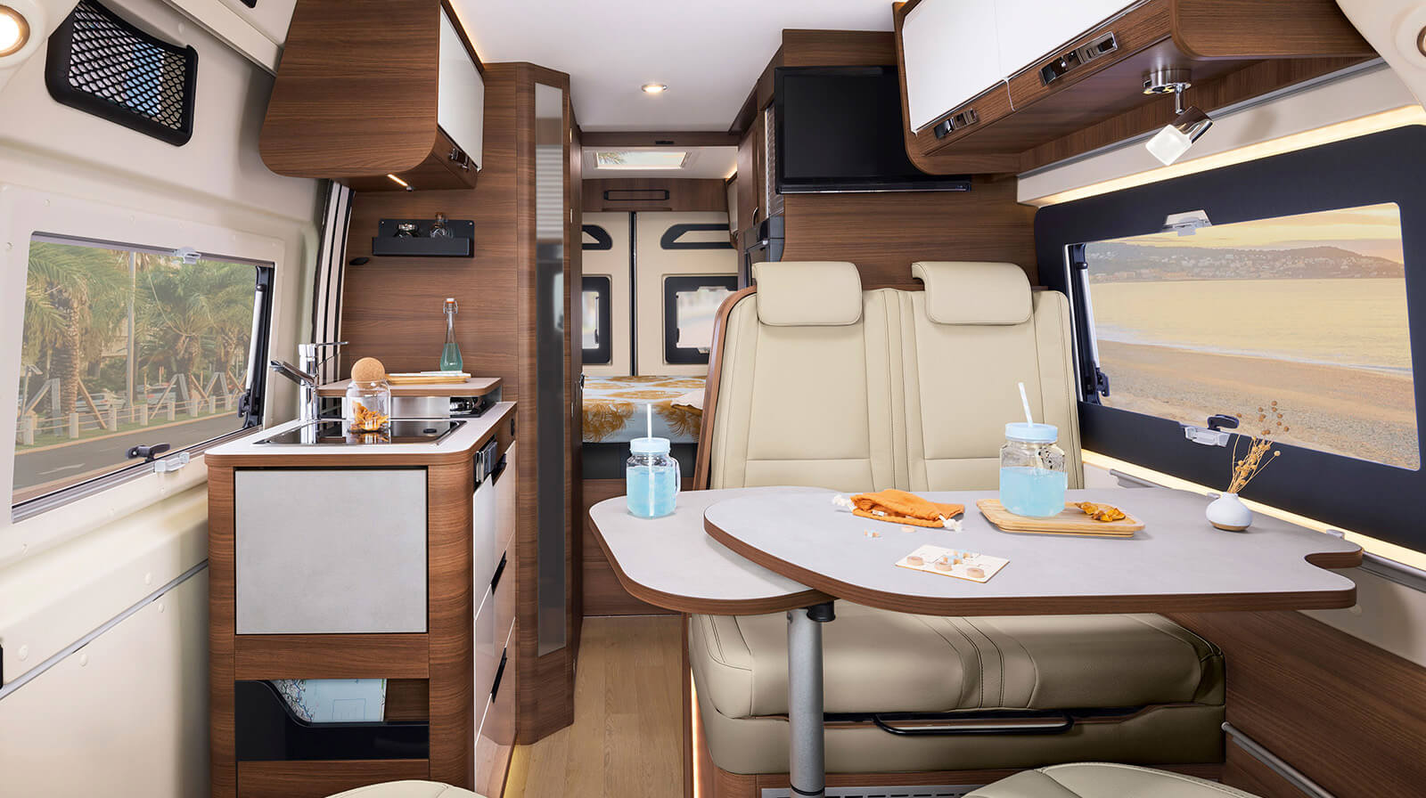 Interior photos RAPIDO Camper V55
