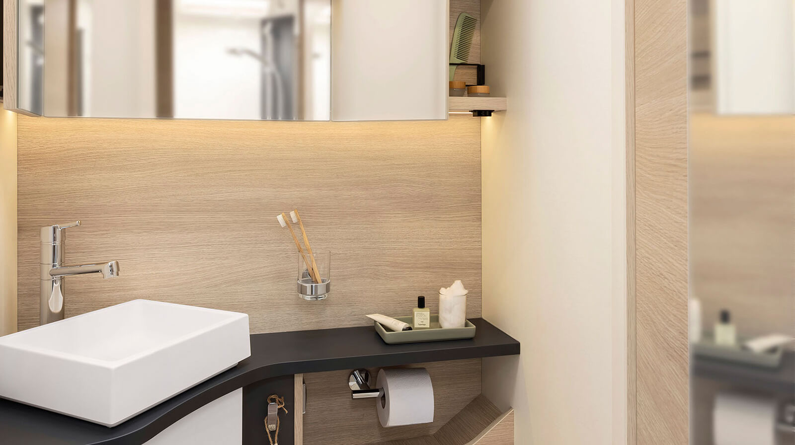 PHOTOS INTÉRIEURES RAPIDO Camping-car 666F