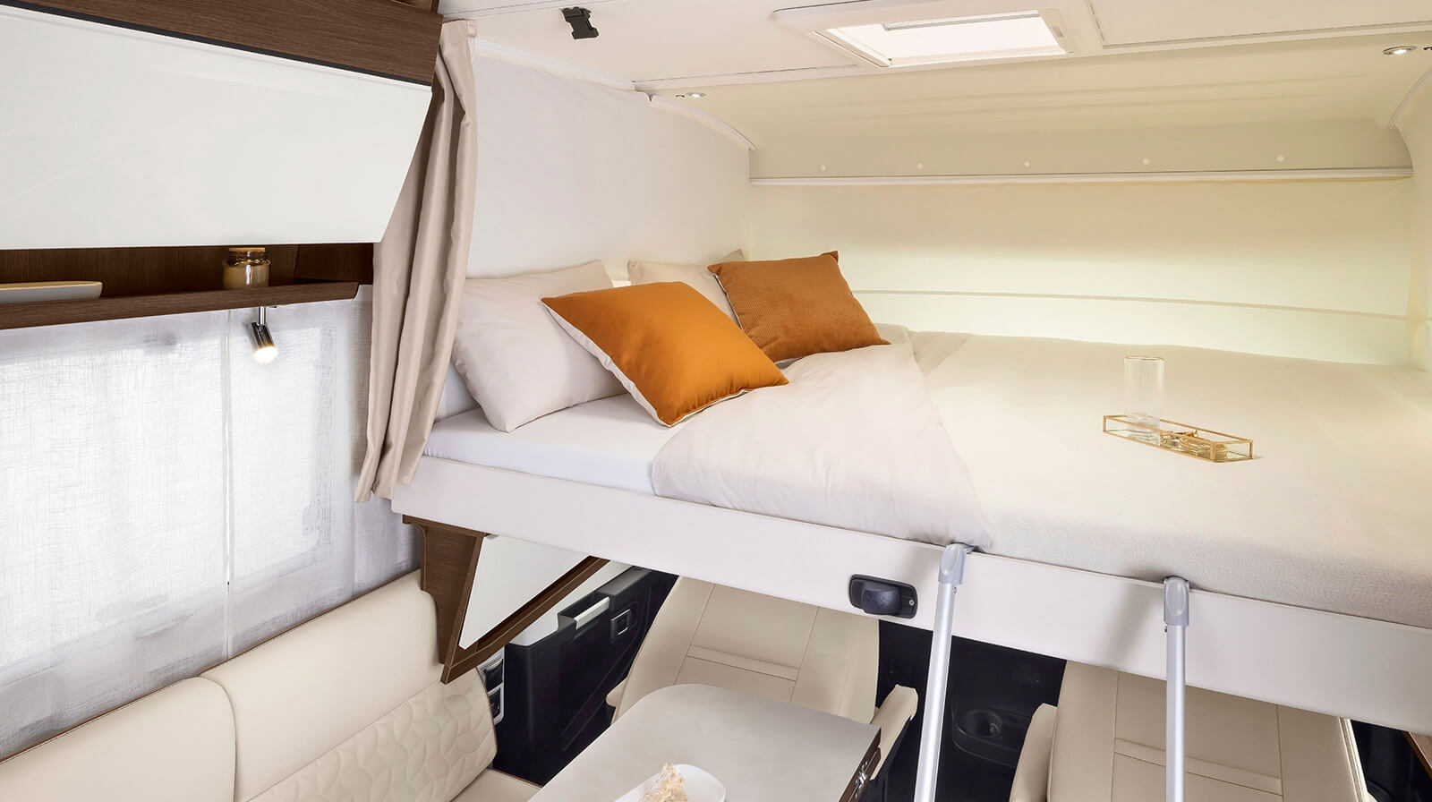 PHOTOS INTÉRIEURES RAPIDO Camping-car 8066dF