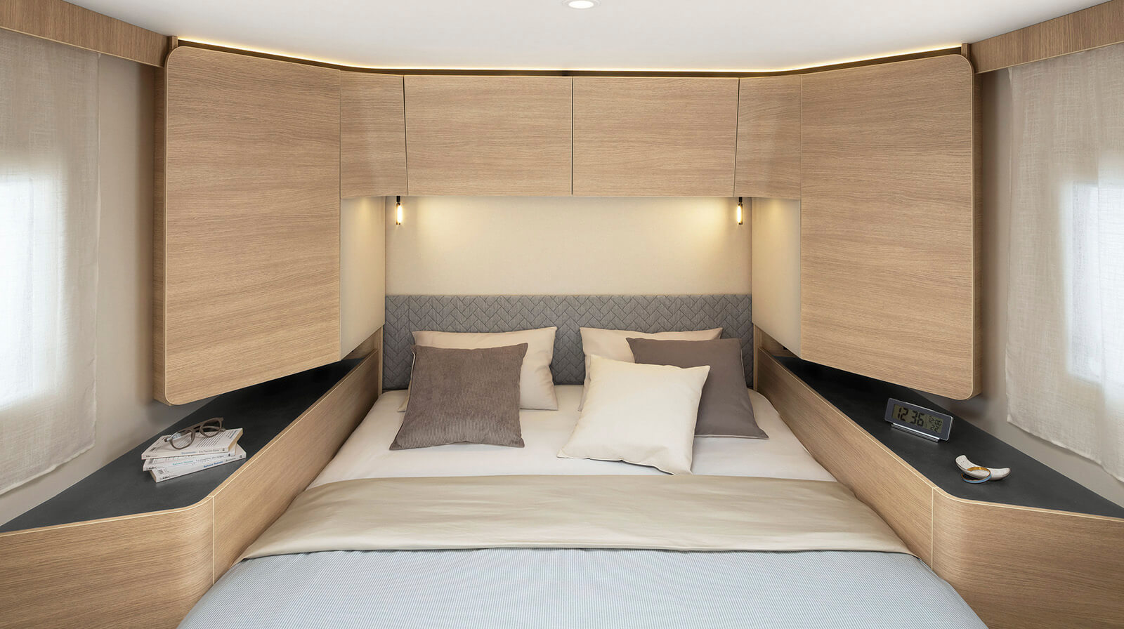 PHOTOS INTÉRIEURES RAPIDO Camping-car 850F