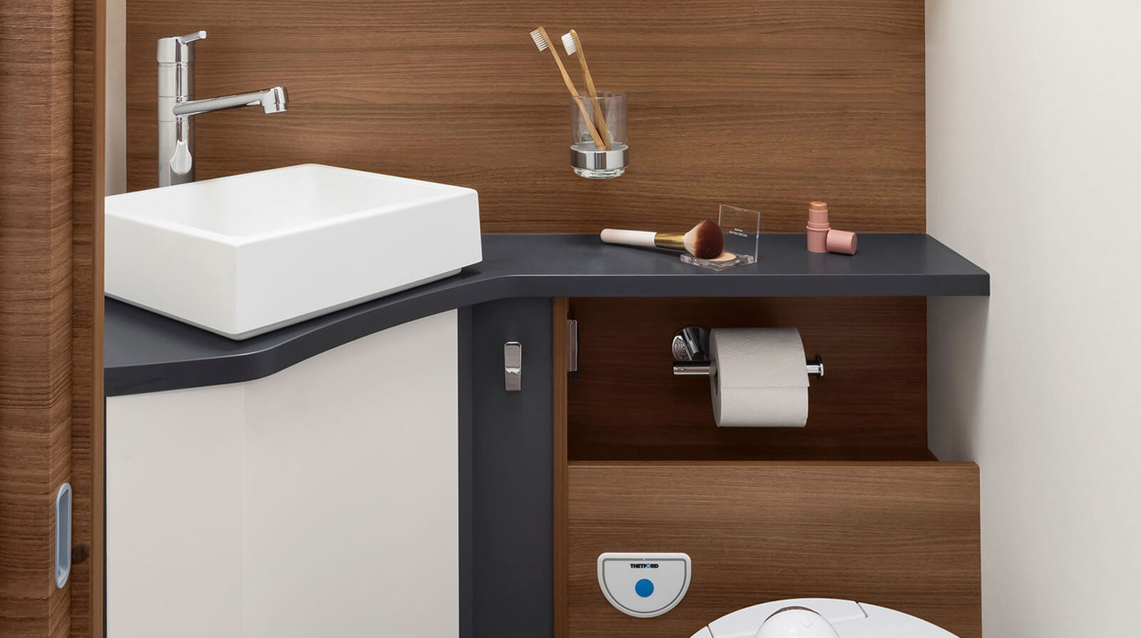 PHOTOS INTÉRIEURES RAPIDO Camping-car C86