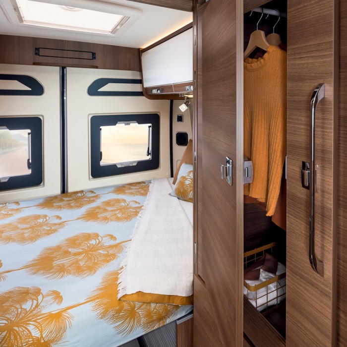 Camping-car RAPIDO V55